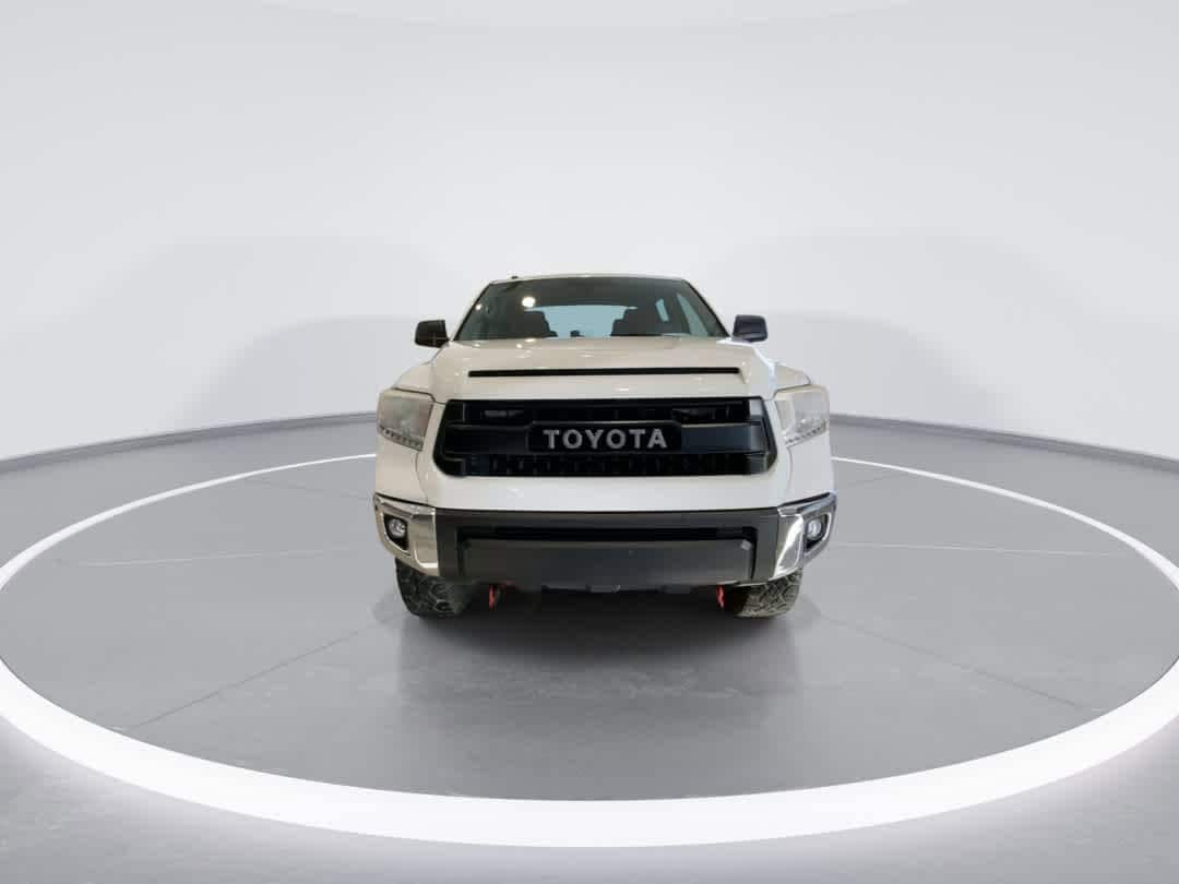 Thumbnail: 2017 Toyota Tundra - 3