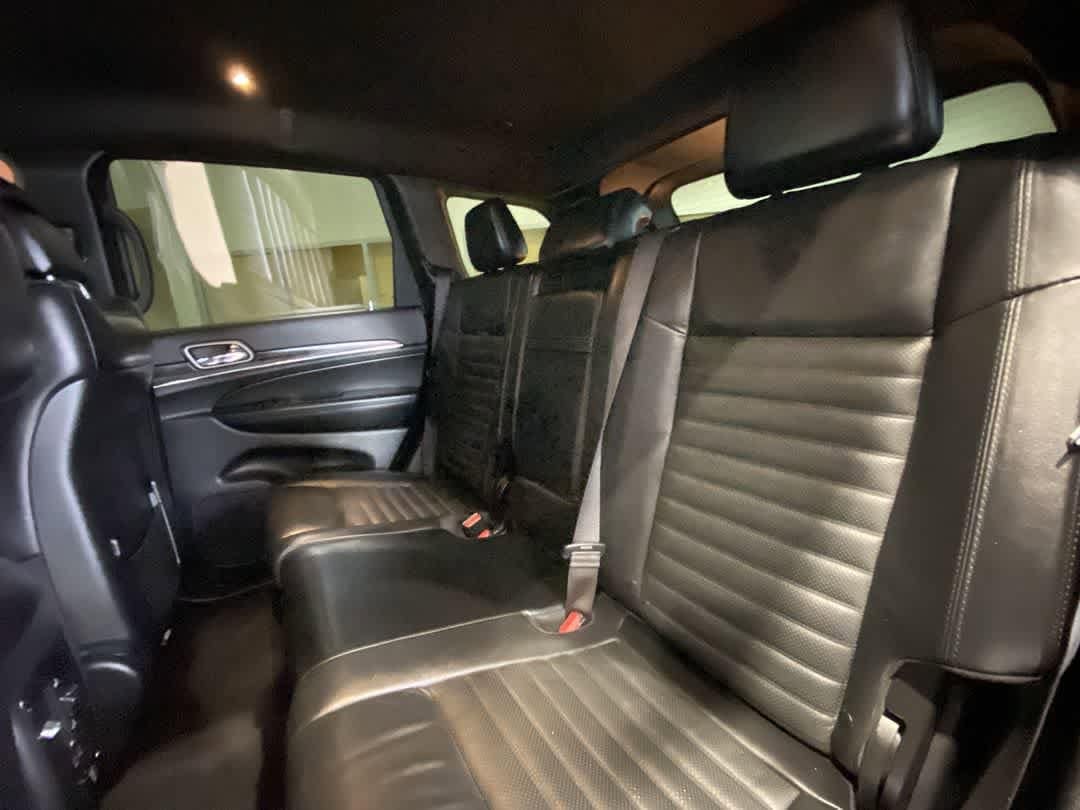 Thumbnail: 2019 Jeep Grand Cherokee - 25