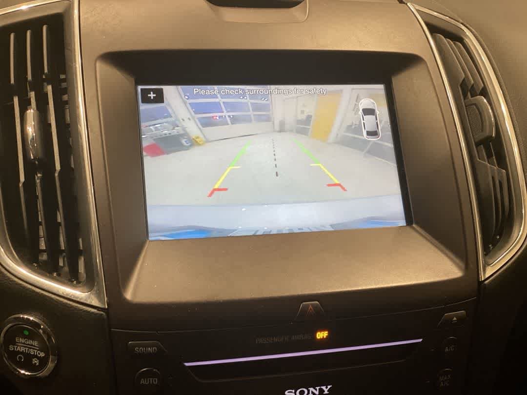 Thumbnail: 2017 Ford Edge - 19