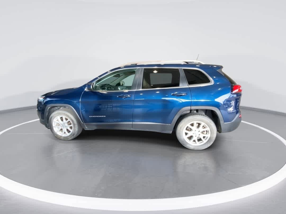 Thumbnail: 2018 Jeep Cherokee - 5