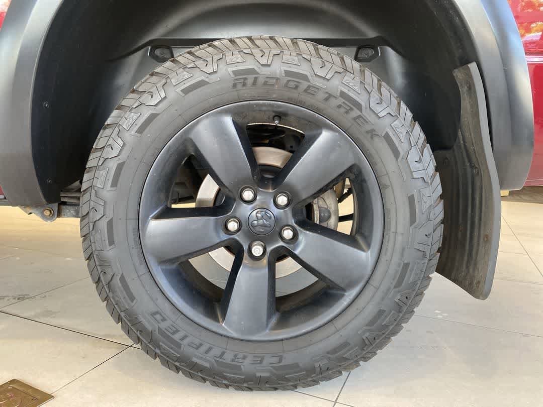 Thumbnail: 2019 RAM 1500 Classic - 13