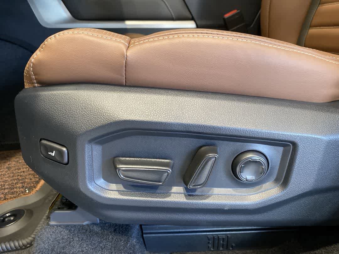 Thumbnail: 2026 Toyota Tundra - 13