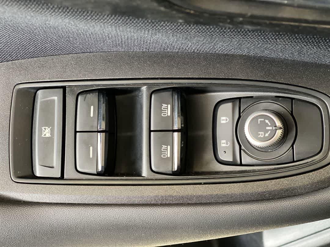 Thumbnail: 2022 Subaru Outback - 16