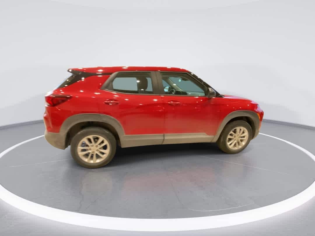 Thumbnail: 2026 Chevrolet TrailBlazer - 9