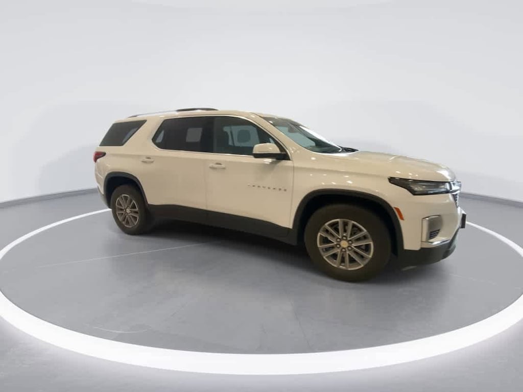 Used 2022 Chevrolet Traverse LT Cloth w/1LT SUV
