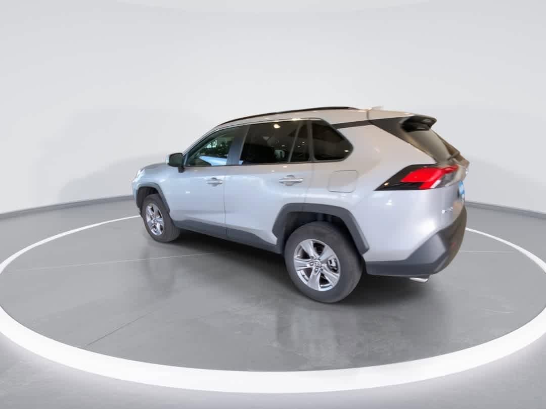 Thumbnail: 2025 Toyota RAV4 - 6