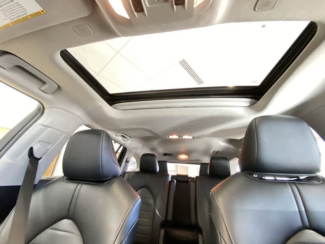 Thumbnail: 2024 Toyota Highlander - 24