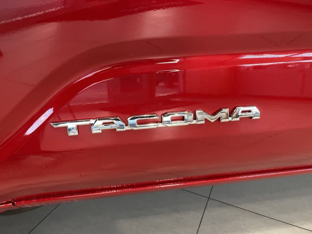 Thumbnail: 2025 Toyota Tacoma - 10