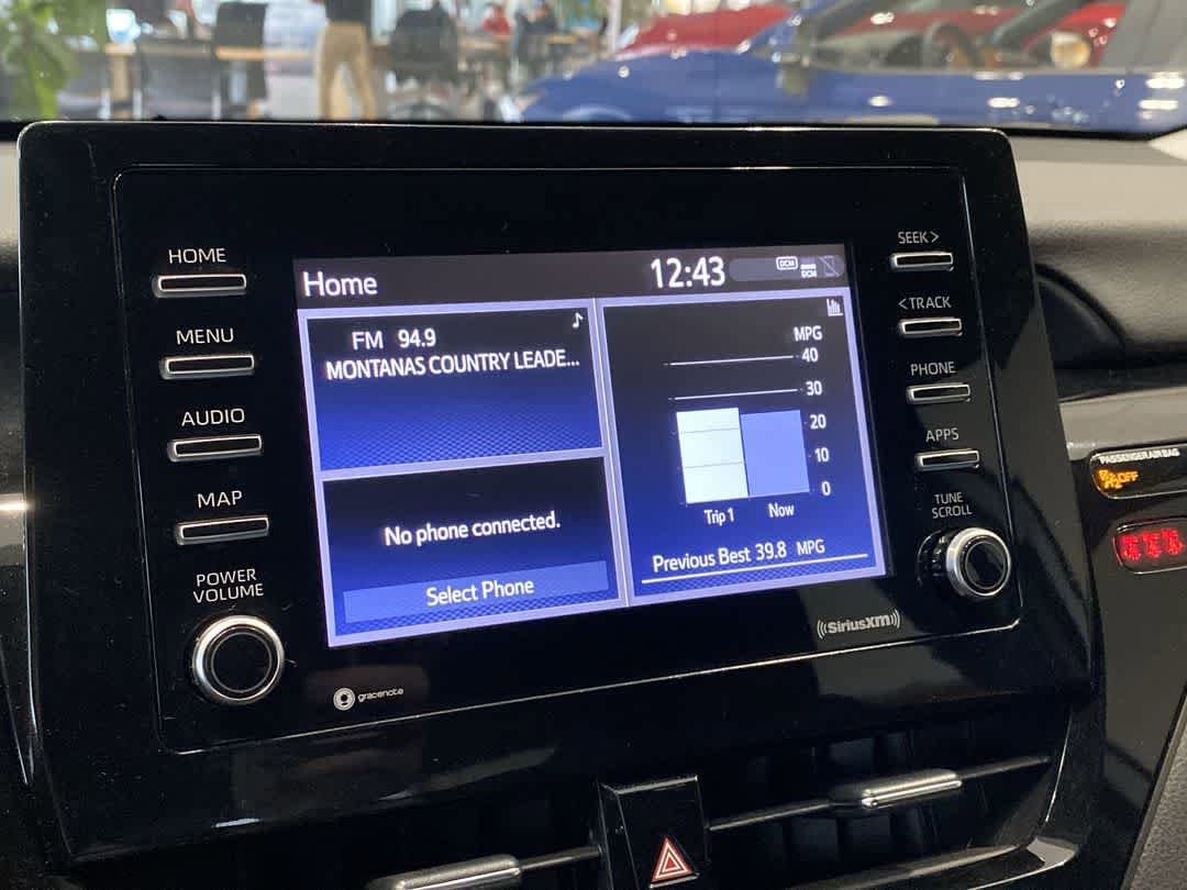 Thumbnail: 2022 Toyota Camry - 17