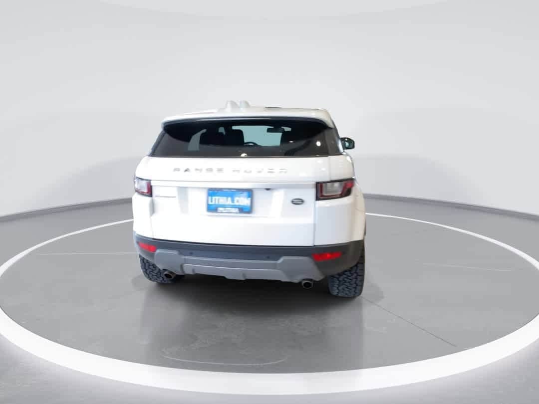 Thumbnail: 2016 Land Rover Range Rover Evoque - 7