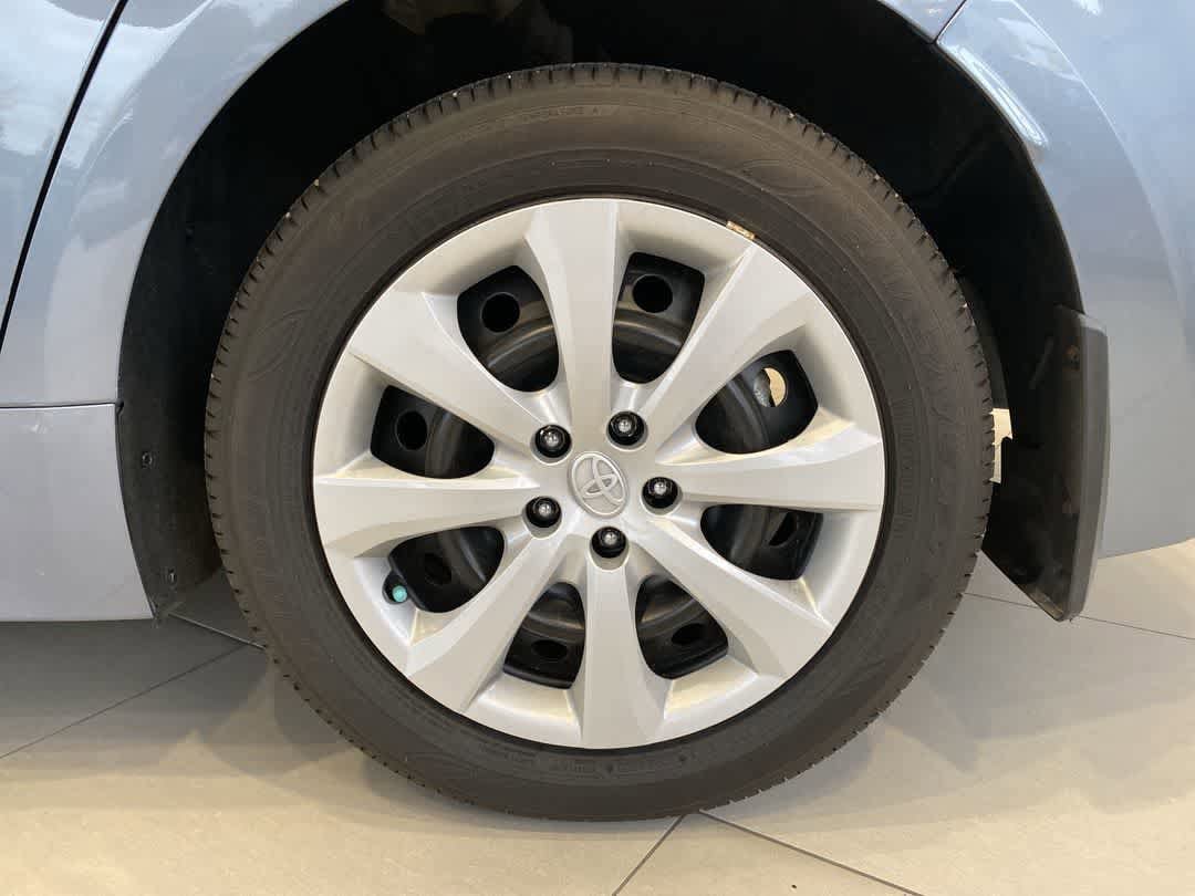 Thumbnail: 2022 Toyota Corolla - 12