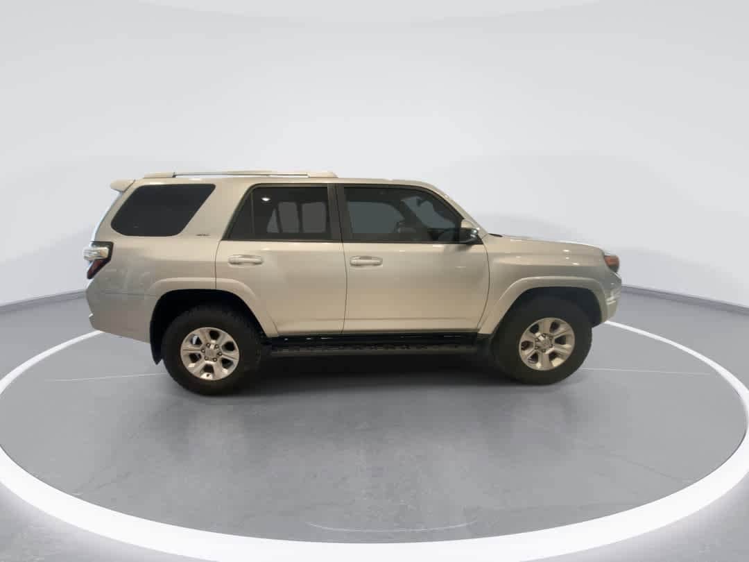 Thumbnail: 2018 Toyota 4Runner - 9