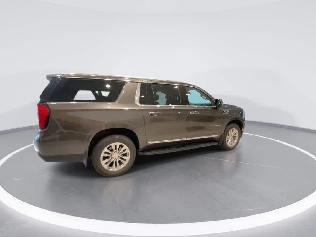 Thumbnail: 2021 GMC Yukon XL - 8