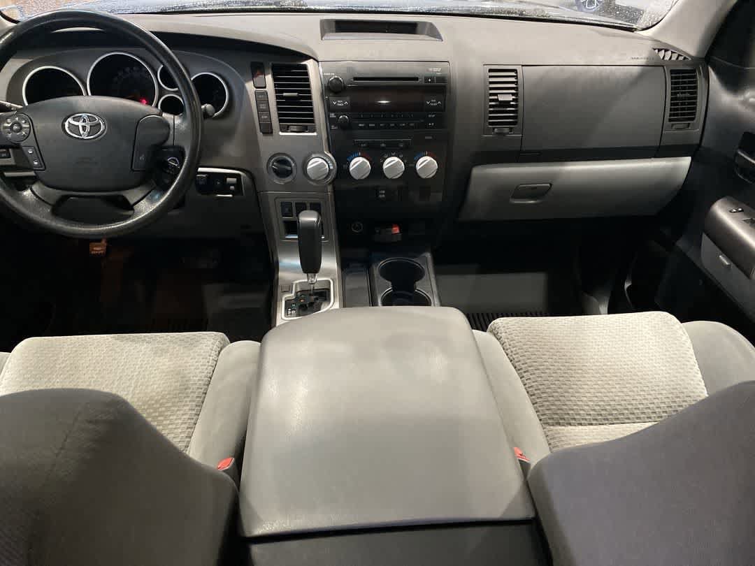 Thumbnail: 2010 Toyota Tundra - 20