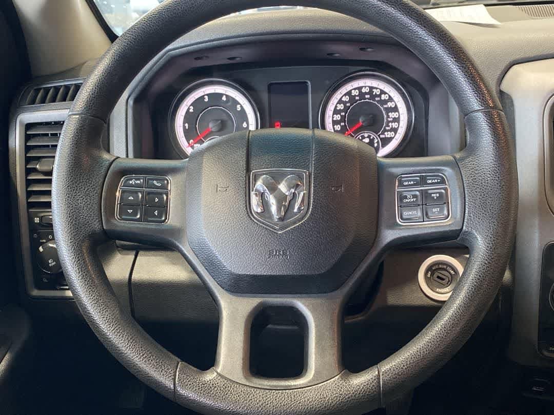 Thumbnail: 2015 RAM 1500 - 16