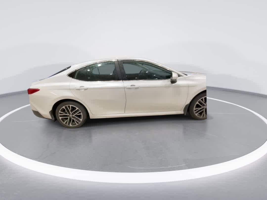 Thumbnail: 2025 Toyota Camry - 9