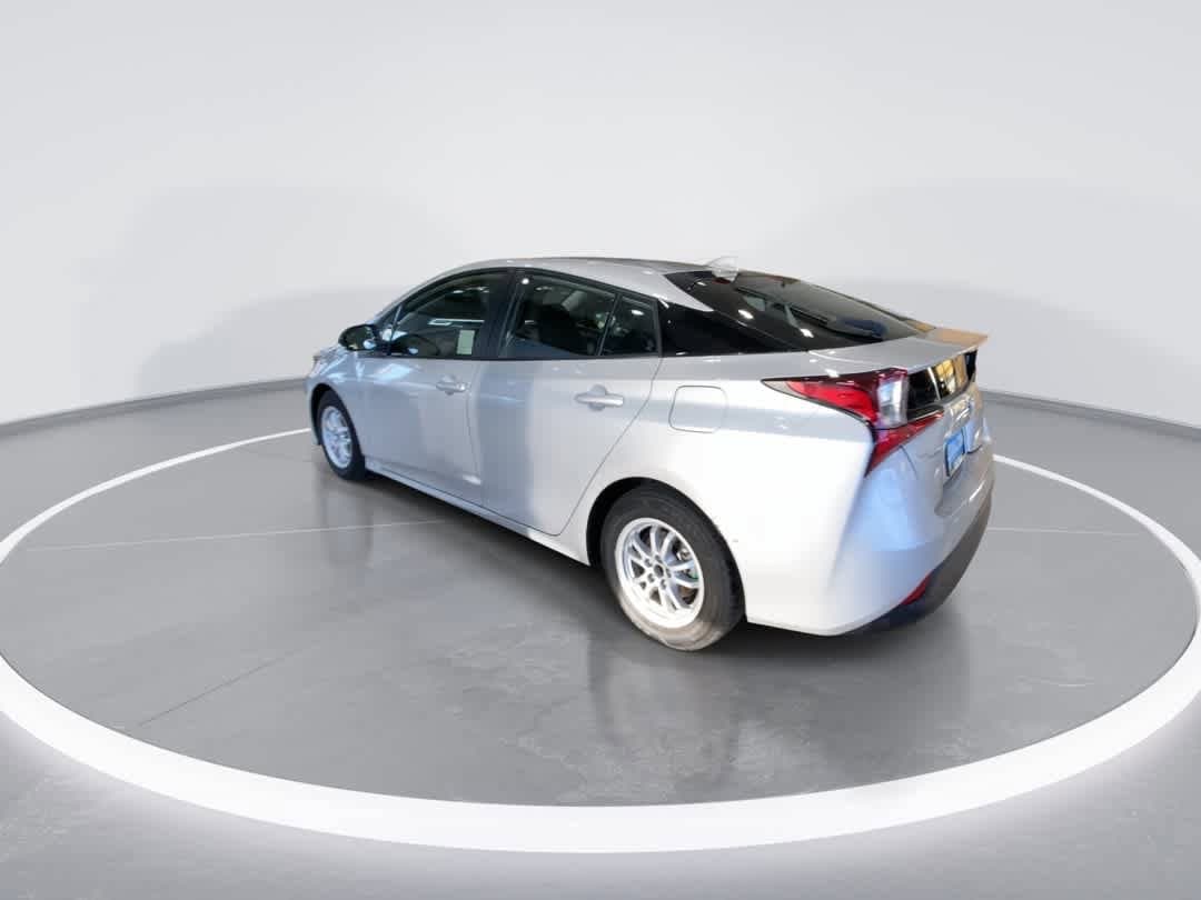 Thumbnail: 2021 Toyota Prius - 6