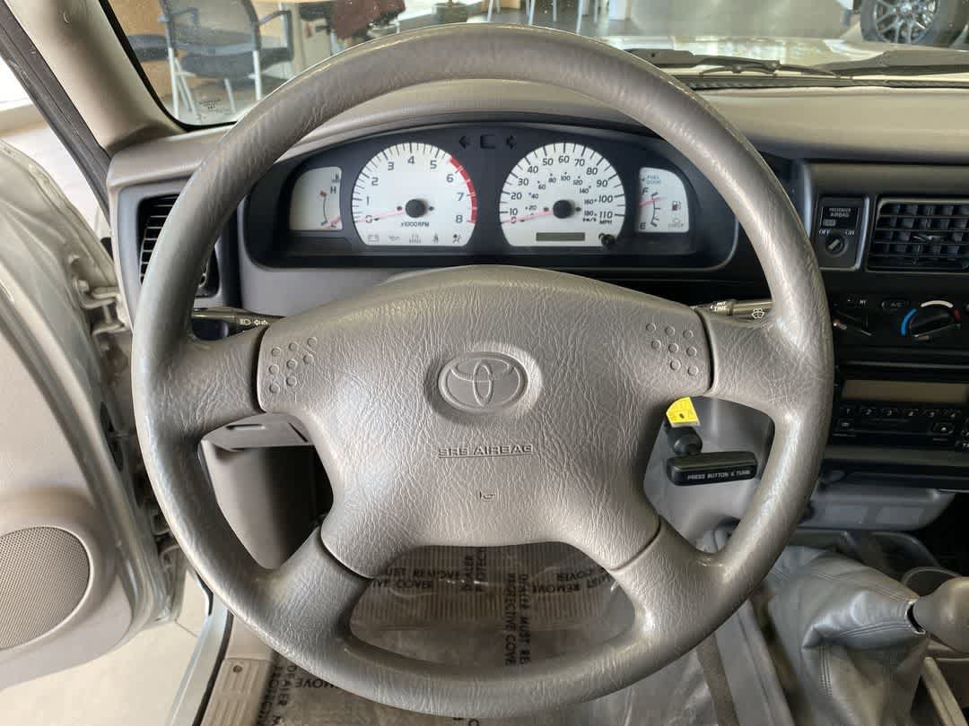 Thumbnail: 2003 Toyota Tacoma - 16