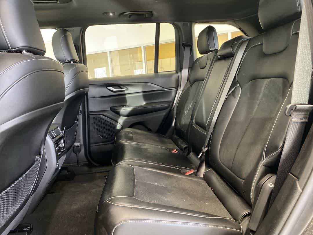 Thumbnail: 2024 Jeep Grand Cherokee - 22