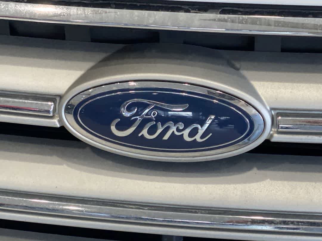 Thumbnail: 2018 Ford Escape - 10