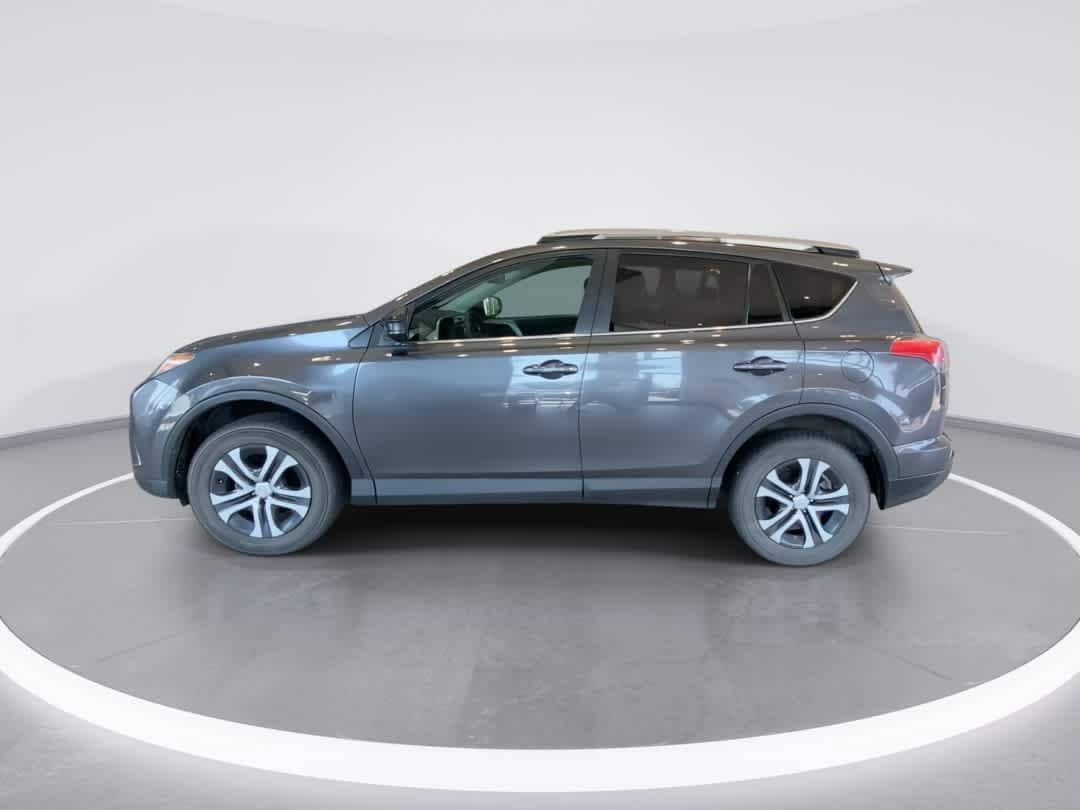 Thumbnail: 2017 Toyota RAV4 - 5