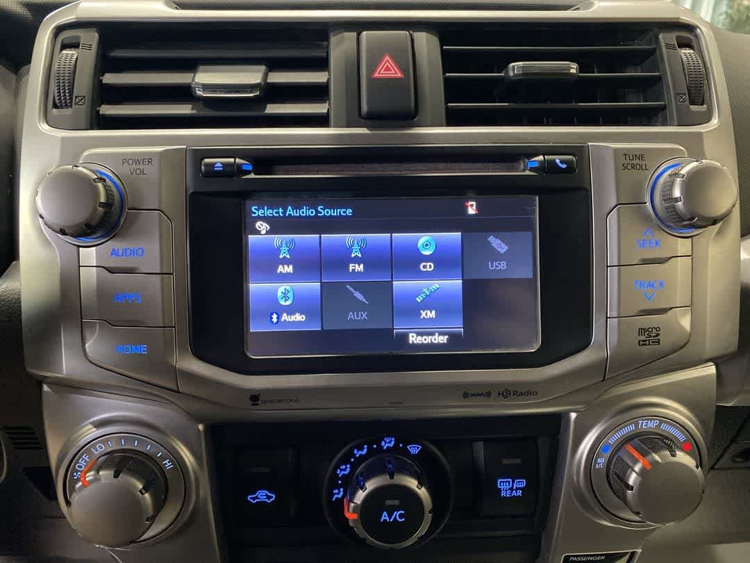 Thumbnail: 2018 Toyota 4Runner - 18