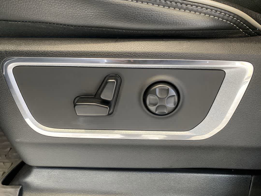 Thumbnail: 2019 RAM 1500 - 12