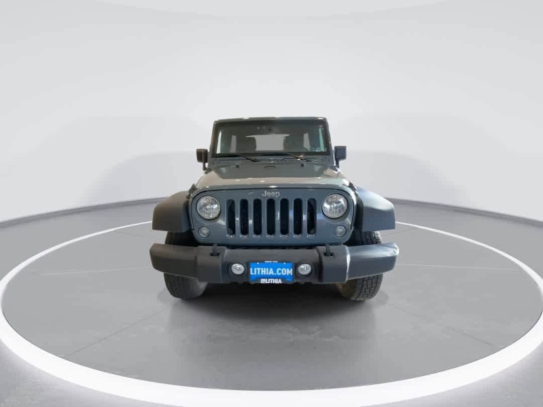 Thumbnail: 2015 Jeep Wrangler - 3