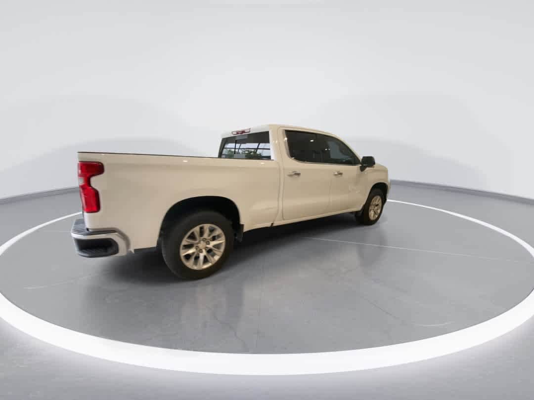 Thumbnail: 2022 Chevrolet Silverado 1500 - 8