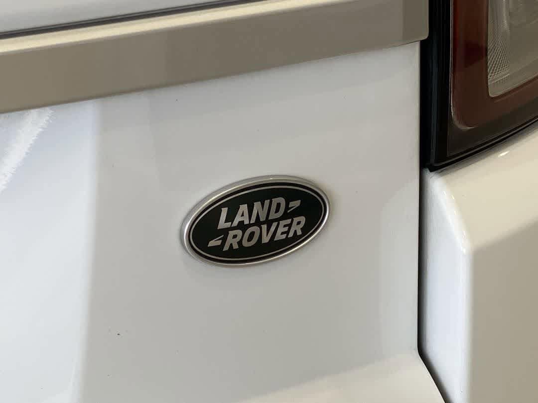 Thumbnail: 2016 Land Rover Range Rover Evoque - 12