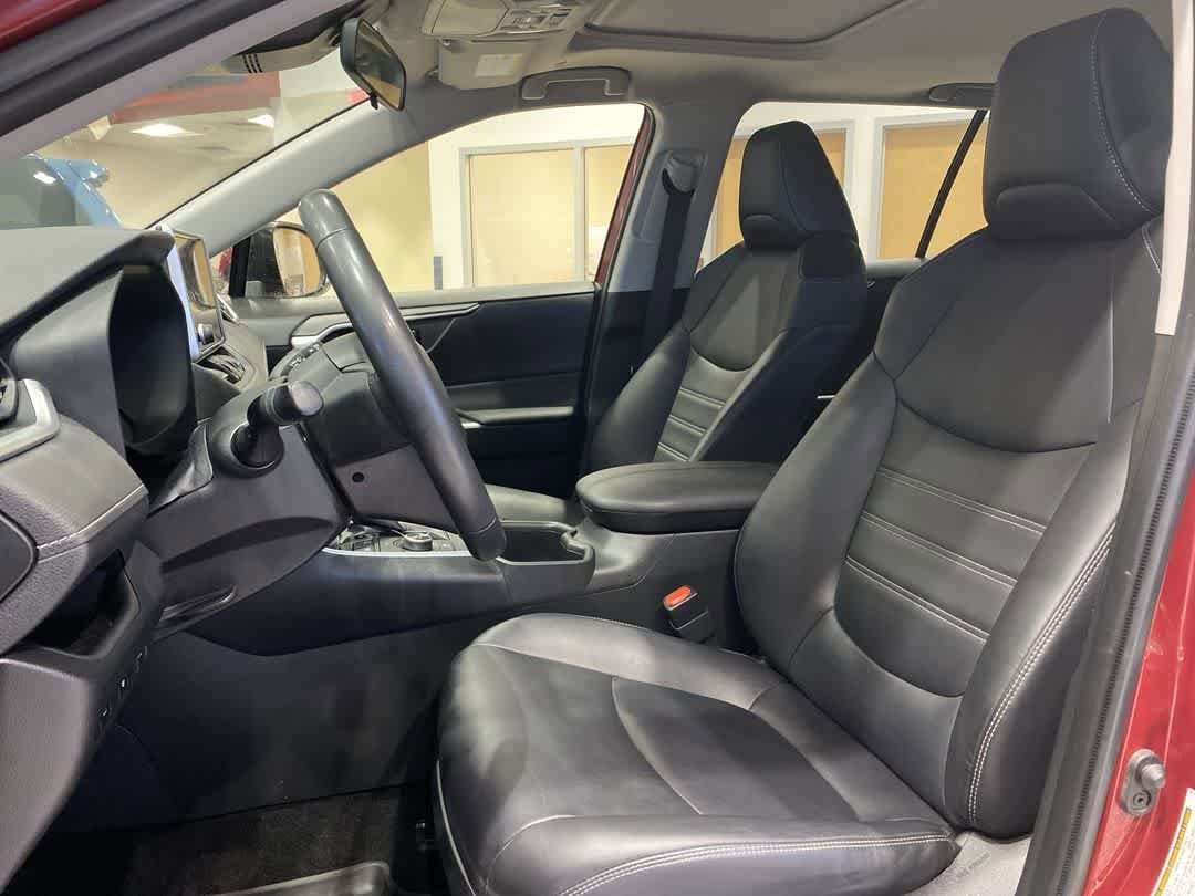 Thumbnail: 2023 Toyota RAV4 - 11