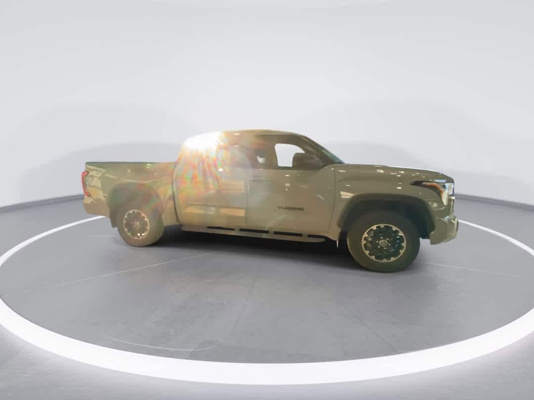 Thumbnail: 2024 Toyota Tundra - 9