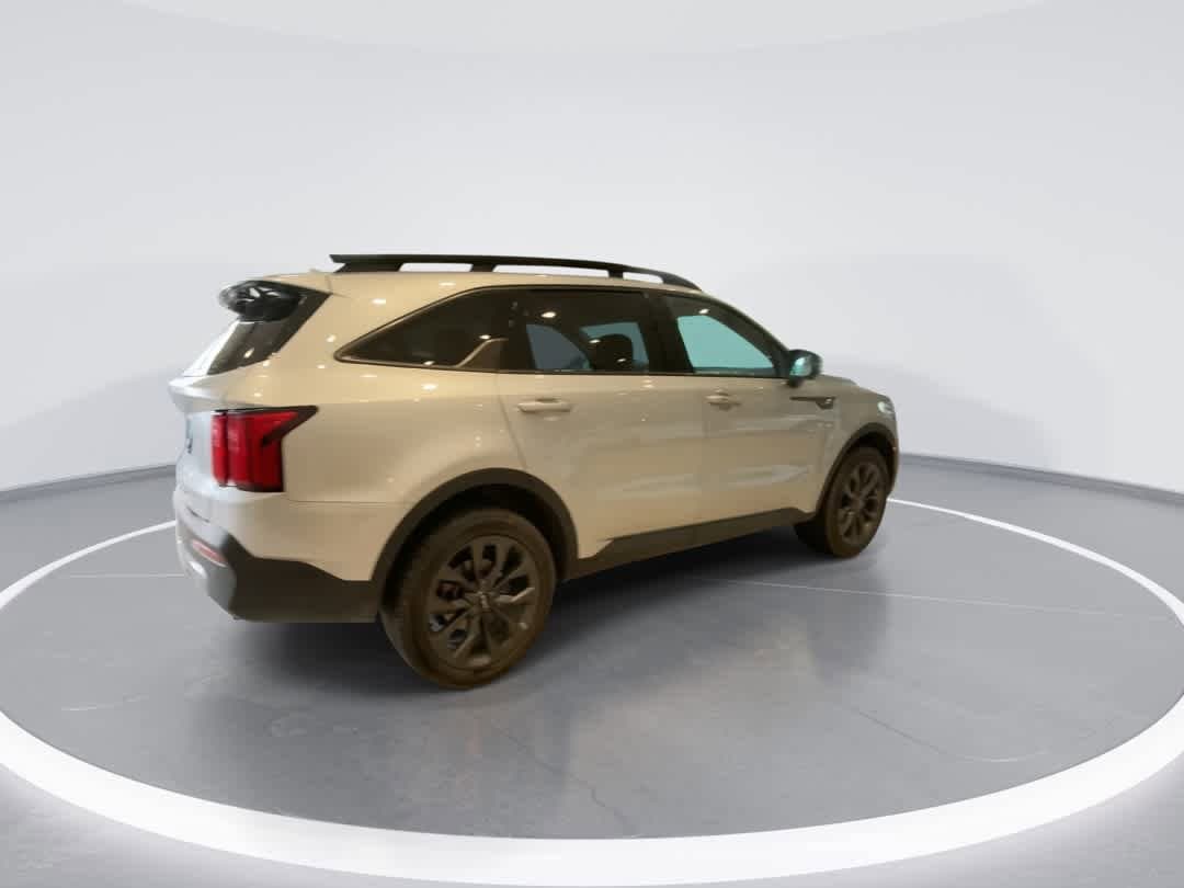 Thumbnail: 2022 Kia Sorento - 7