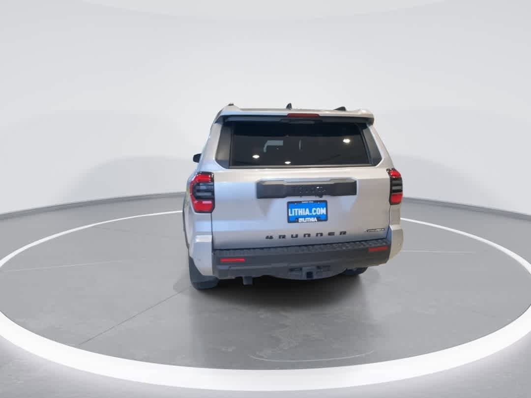 Thumbnail: 2025 Toyota 4Runner - 7