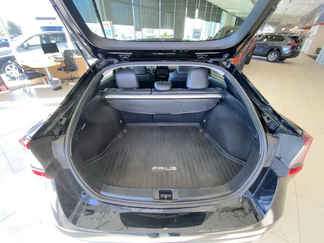 Thumbnail: 2020 Toyota Prius - 24