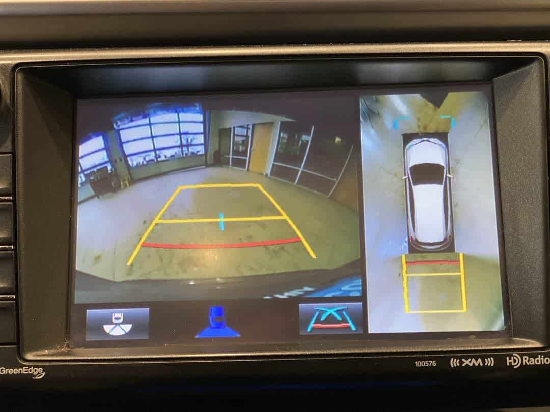 Thumbnail: 2016 Toyota RAV4 - 21