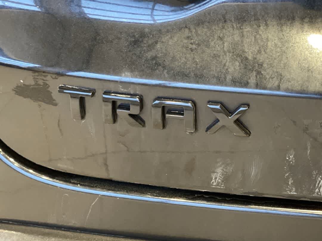 Thumbnail: 2025 Chevrolet Trax - 11
