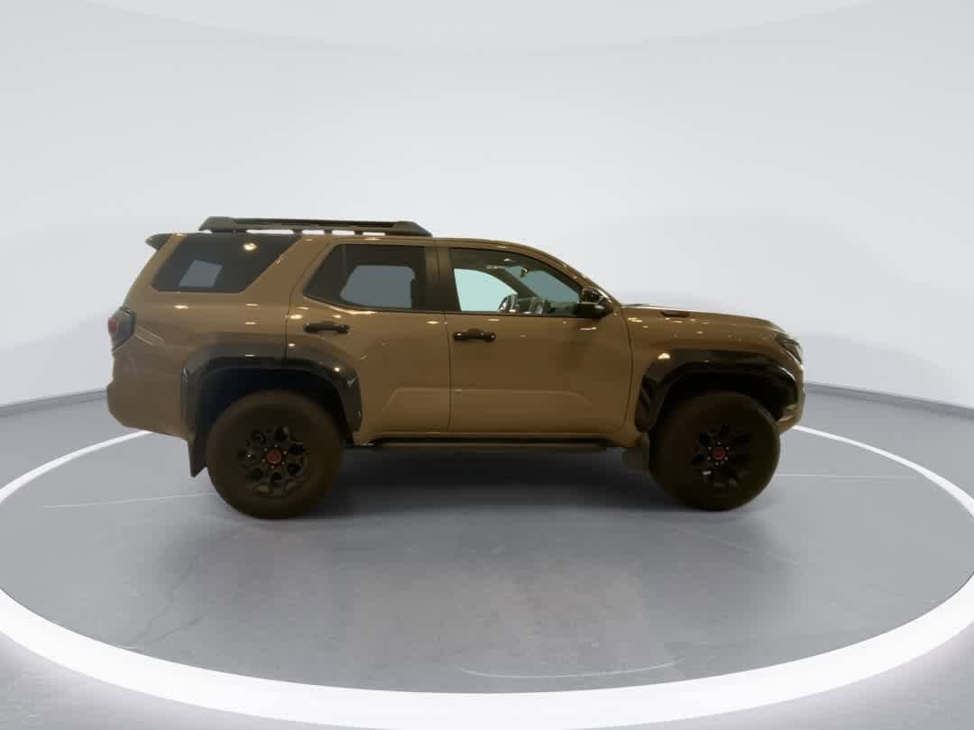 Thumbnail: 2025 Toyota 4Runner - 9