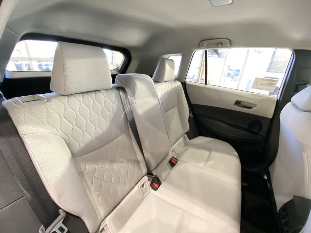 Thumbnail: 2026 Toyota Corolla Cross - 24