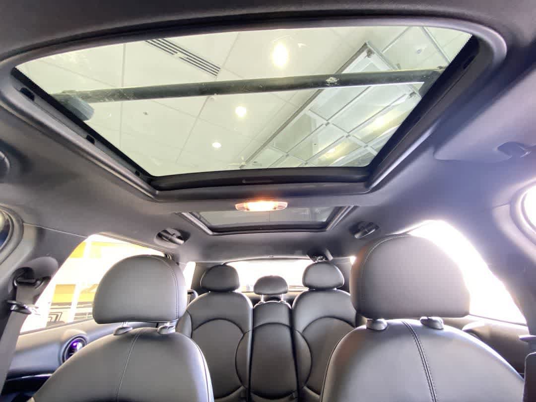 Thumbnail: 2016 MINI Cooper Countryman - 22