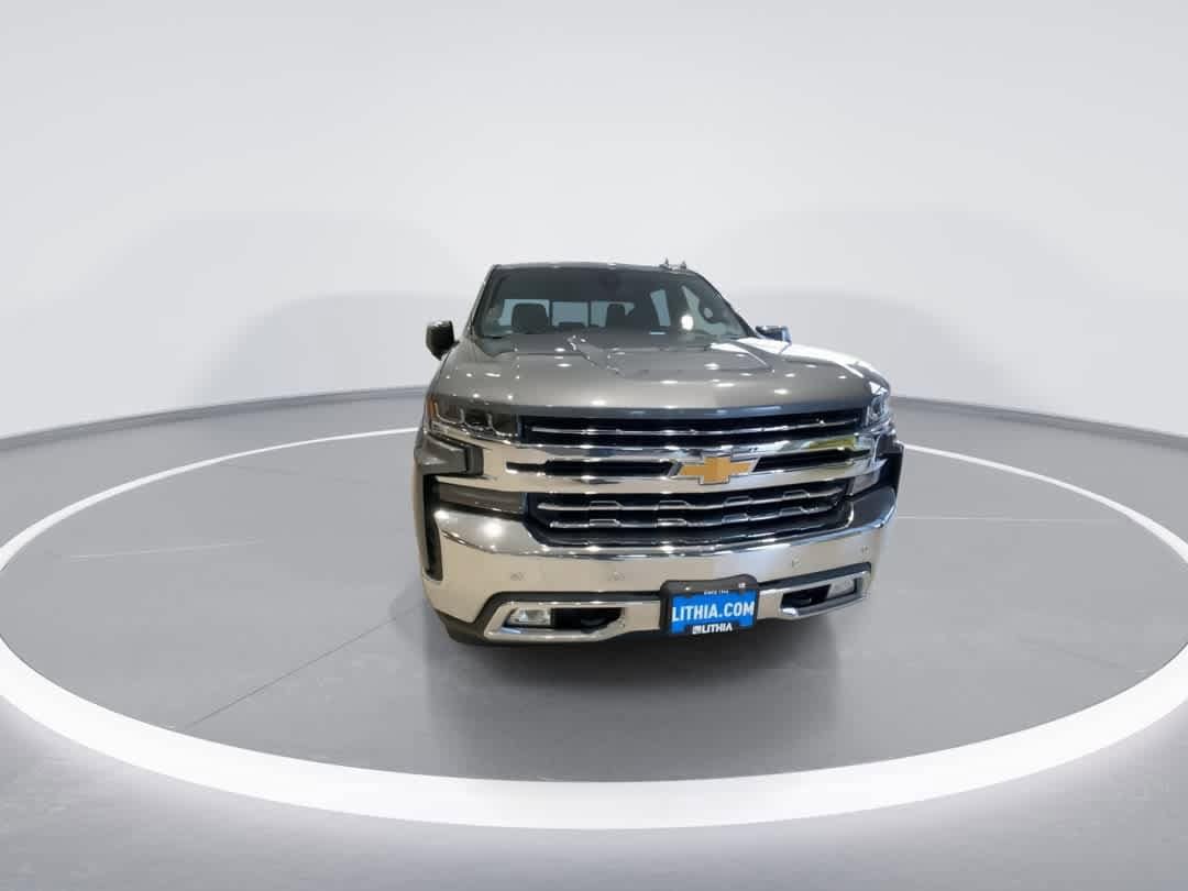 Thumbnail: 2020 Chevrolet Silverado 1500 - 3