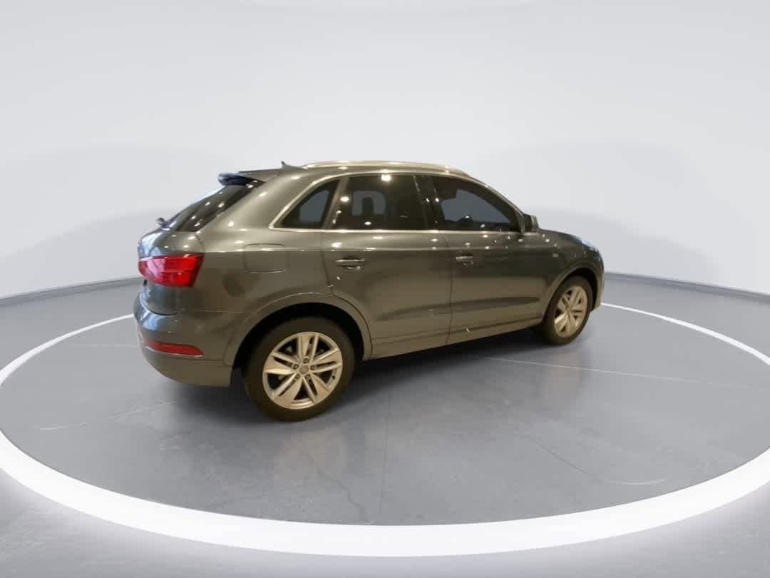 Thumbnail: 2018 Audi Q3 - 8