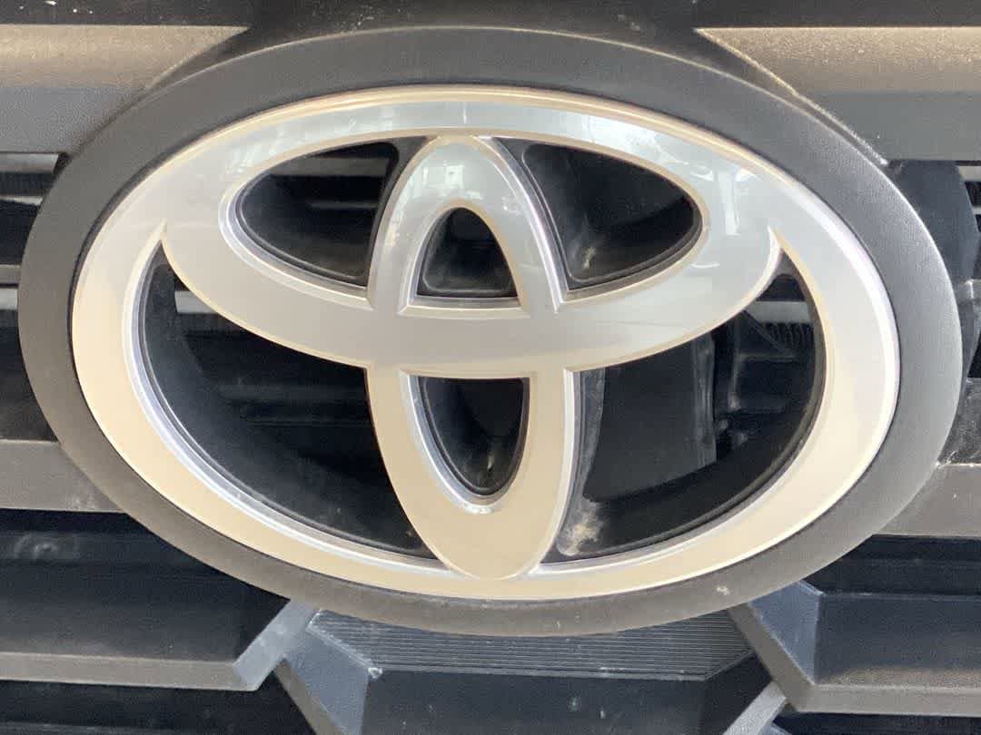 Thumbnail: 2024 Toyota Tacoma - 10
