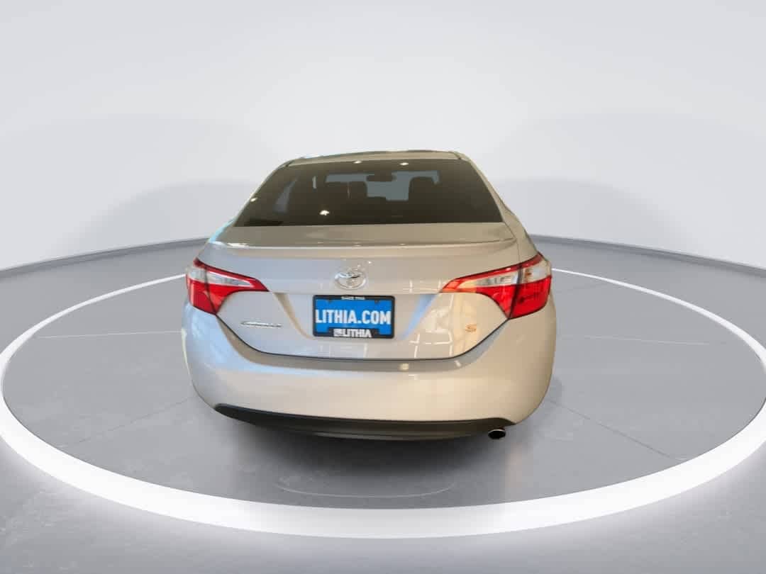 Thumbnail: 2015 Toyota Corolla - 7