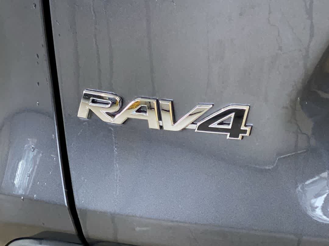 Thumbnail: 2025 Toyota RAV4 - 11
