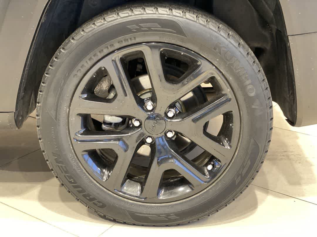 Thumbnail: 2018 Jeep Renegade - 12