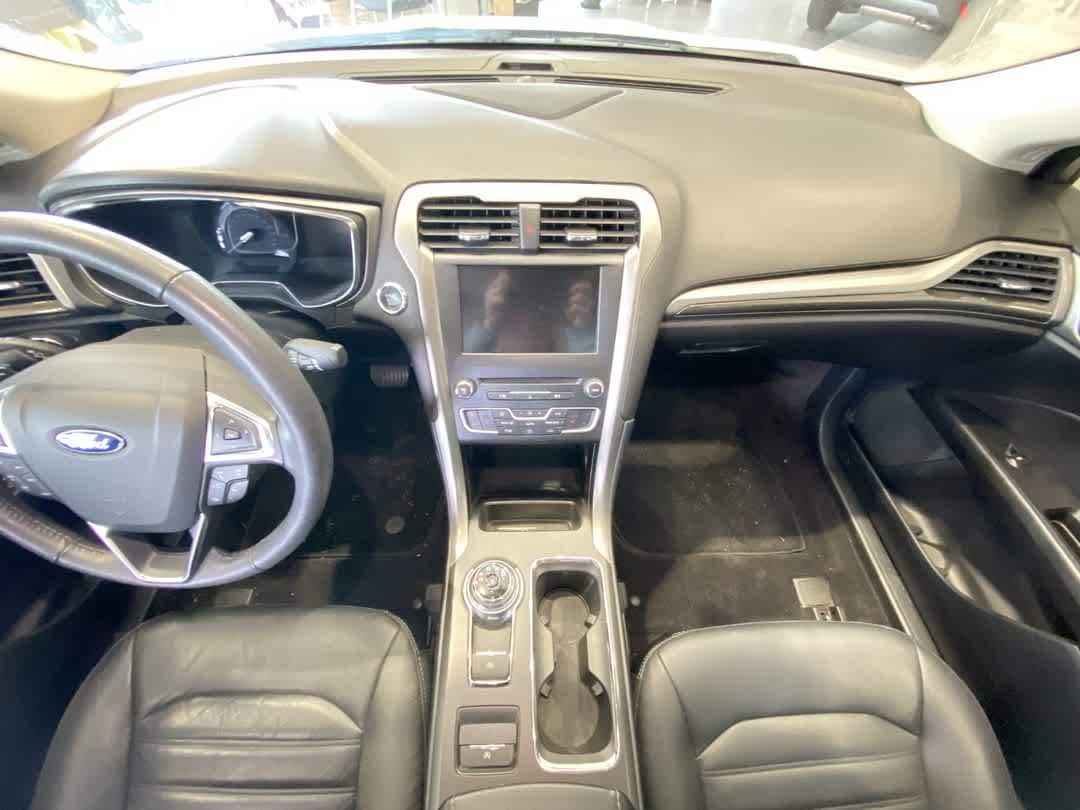 Thumbnail: 2017 Ford Fusion - 24