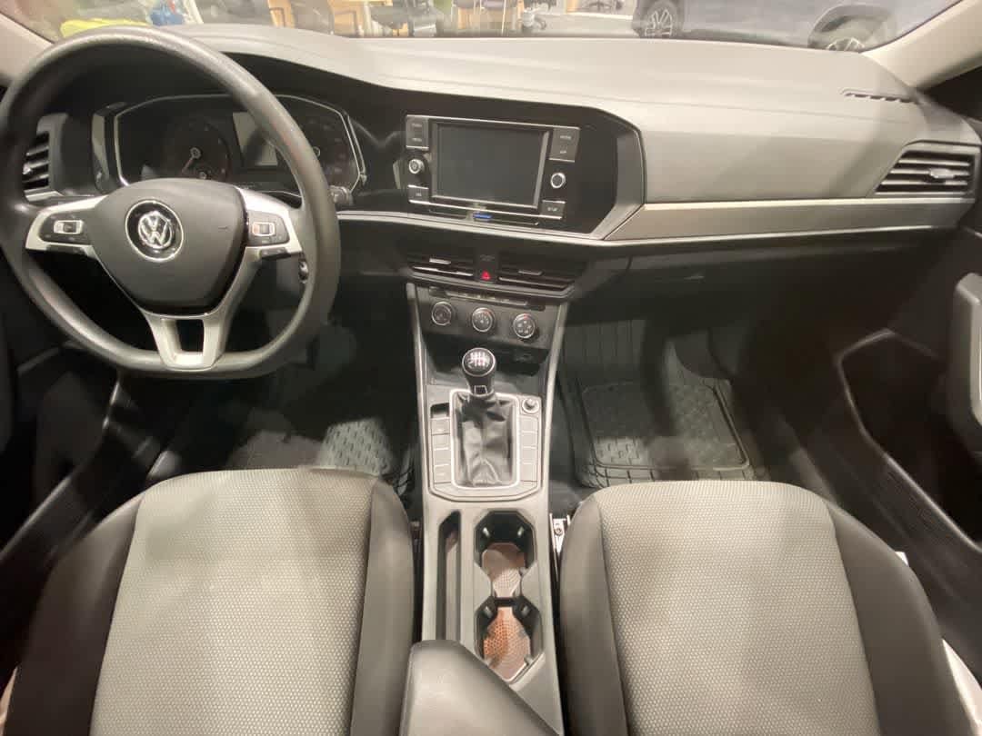 Thumbnail: 2019 Volkswagen Jetta - 21