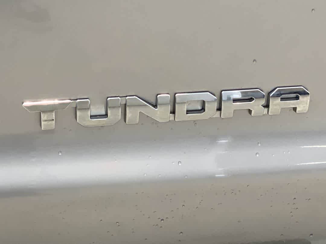 Thumbnail: 2010 Toyota Tundra - 11