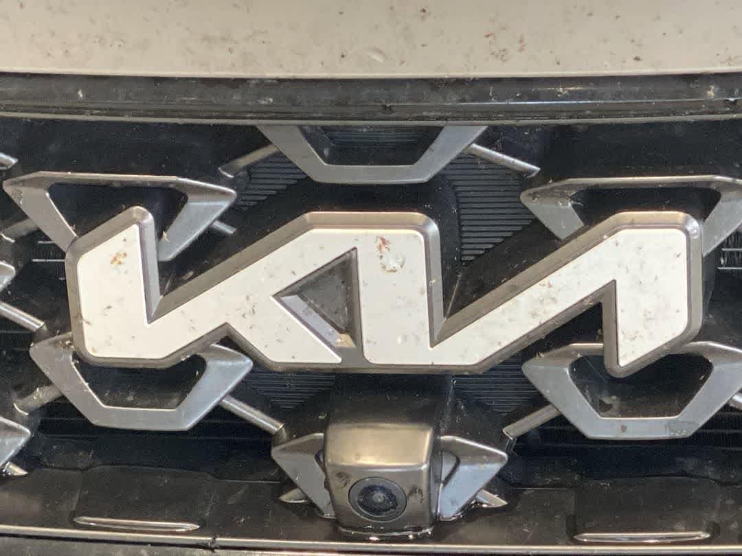 Thumbnail: 2022 Kia Sorento - 9